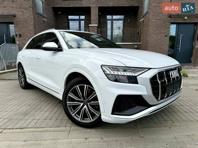 Белый Ауди SQ8, объемом двигателя 4 л и пробегом 11 тыс. км за 72500 $, фото 1 на Automoto.ua