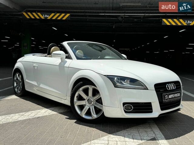 Білий Ауді TT, об'ємом двигуна 1.98 л та пробігом 115 тис. км за 10990 $, фото 1 на Automoto.ua