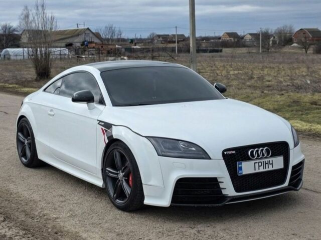 Білий Ауді TT, об'ємом двигуна 2 л та пробігом 90 тис. км за 16500 $, фото 1 на Automoto.ua