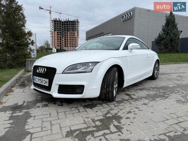 Белый Ауди ТТ, объемом двигателя 1.98 л и пробегом 93 тыс. км за 16300 $, фото 1 на Automoto.ua
