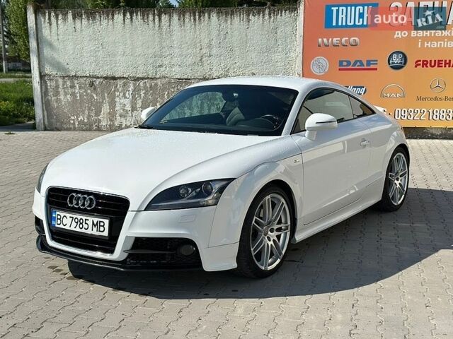 Белый Ауди ТТ, объемом двигателя 2 л и пробегом 141 тыс. км за 13500 $, фото 1 на Automoto.ua