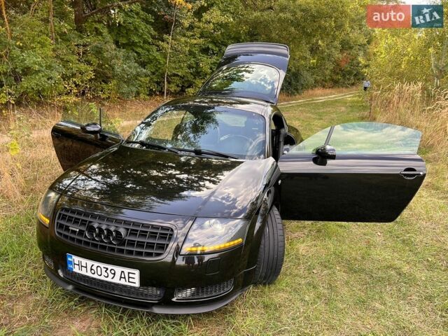 Чорний Ауді TT, об'ємом двигуна 1.8 л та пробігом 285 тис. км за 11000 $, фото 1 на Automoto.ua