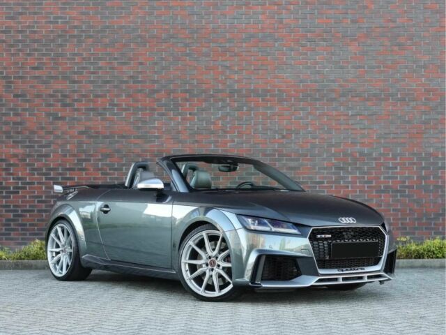 Серый Ауди ТТ, объемом двигателя 2.5 л и пробегом 58 тыс. км за 11700 $, фото 1 на Automoto.ua