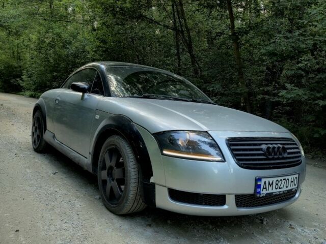 Серый Ауди ТТ, объемом двигателя 1.8 л и пробегом 280 тыс. км за 4000 $, фото 1 на Automoto.ua