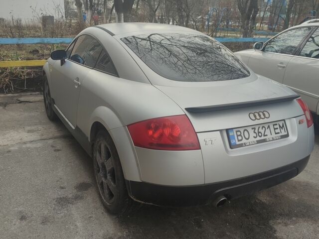 Серый Ауди ТТ, объемом двигателя 1.8 л и пробегом 100 тыс. км за 5500 $, фото 1 на Automoto.ua