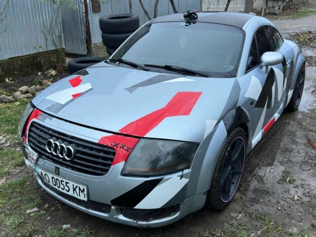 Серый Ауди ТТ, объемом двигателя 1.8 л и пробегом 200 тыс. км за 3550 $, фото 1 на Automoto.ua