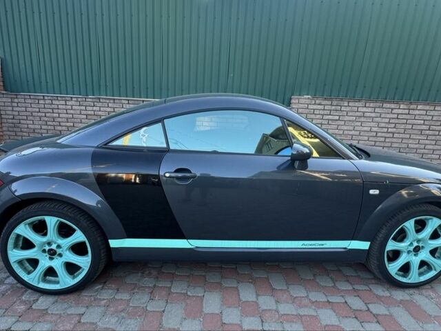 Сірий Ауді TT, об'ємом двигуна 1.8 л та пробігом 200 тис. км за 5527 $, фото 1 на Automoto.ua