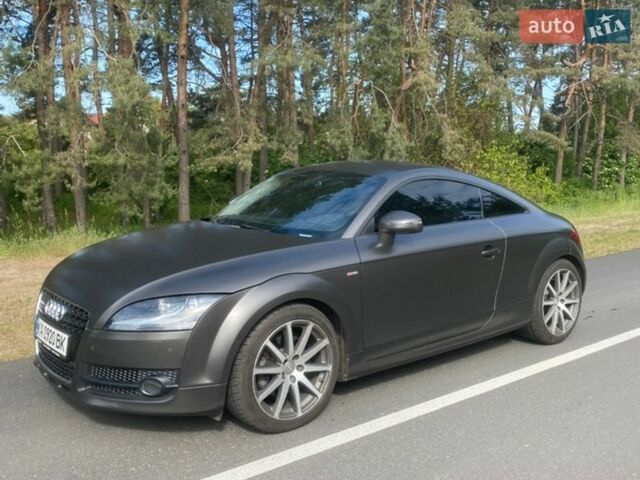 Серый Ауди ТТ, объемом двигателя 1.98 л и пробегом 167 тыс. км за 11400 $, фото 1 на Automoto.ua