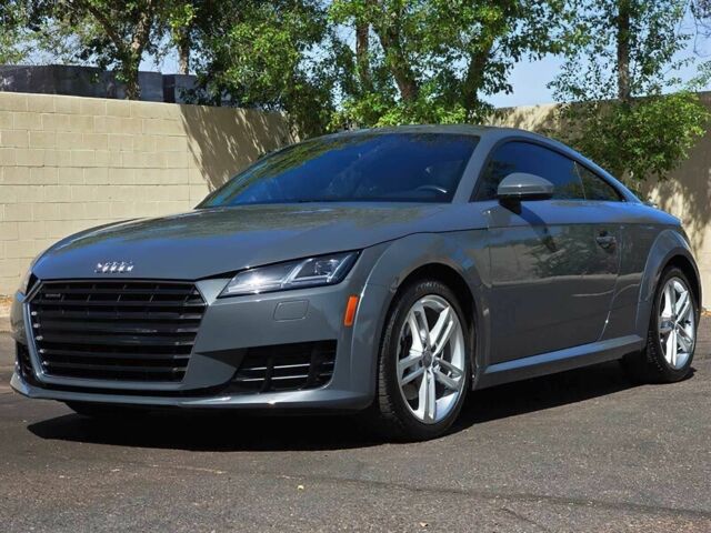 Сірий Ауді TT, об'ємом двигуна 2 л та пробігом 41 тис. км за 6900 $, фото 1 на Automoto.ua
