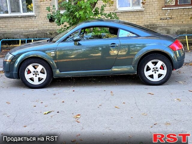 Зеленый Ауди ТТ, объемом двигателя 1.8 л и пробегом 205 тыс. км за 5200 $, фото 1 на Automoto.ua