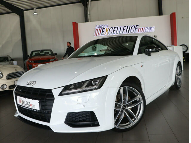 Білий Ауді TTS, об'ємом двигуна 2 л та пробігом 90 тис. км за 45000 $, фото 1 на Automoto.ua
