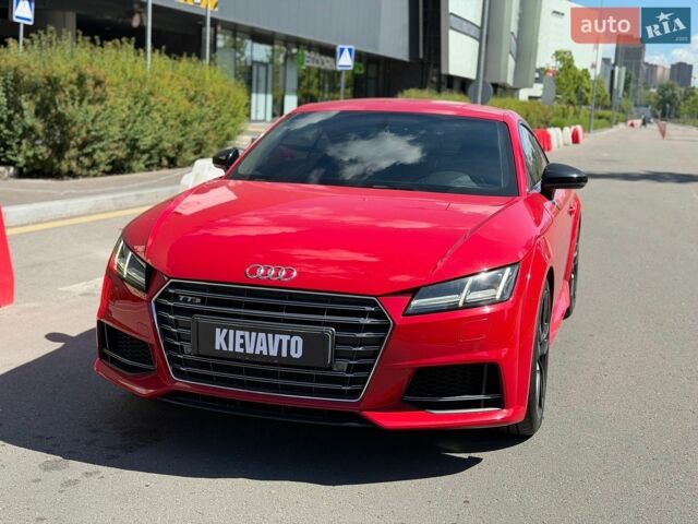 Червоний Ауді TTS, об'ємом двигуна 2 л та пробігом 95 тис. км за 24000 $, фото 1 на Automoto.ua