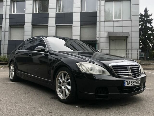 Черный Ауди В8, объемом двигателя 5.5 л и пробегом 396 тыс. км за 11500 $, фото 1 на Automoto.ua
