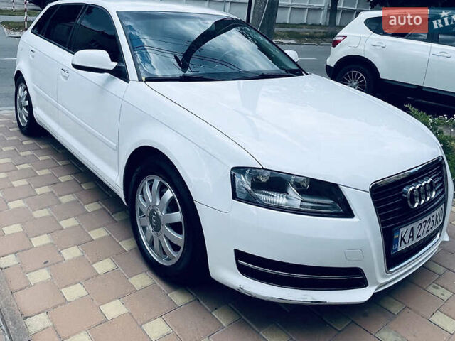 Білий Ауді A3 Sportback, об'ємом двигуна 1.4 л та пробігом 141 тис. км за 7500 $, фото 1 на Automoto.ua