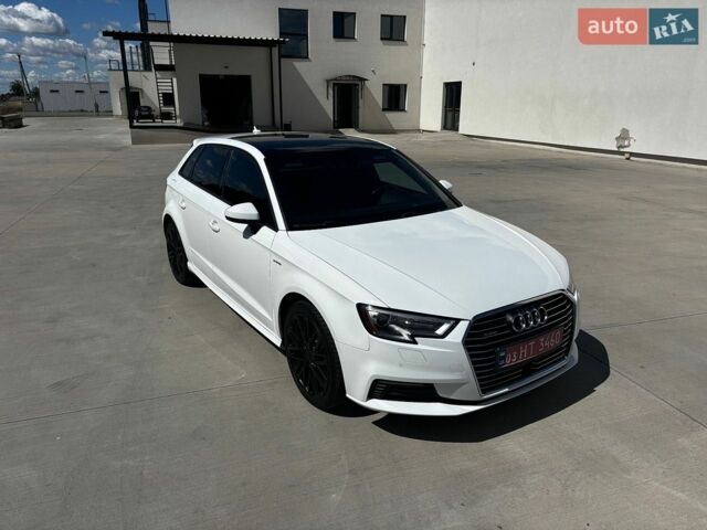 Білий Ауді A3 Sportback, об'ємом двигуна 1.4 л та пробігом 155 тис. км за 15500 $, фото 1 на Automoto.ua