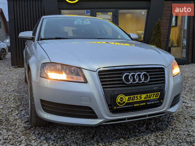 Сірий Ауді A3 Sportback, об'ємом двигуна 0 л та пробігом 190 тис. км за 6999 $, фото 1 на Automoto.ua