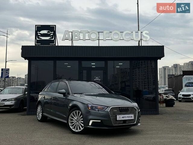 Серый Ауди A3 Sportback, объемом двигателя 1.4 л и пробегом 142 тыс. км за 13990 $, фото 1 на Automoto.ua
