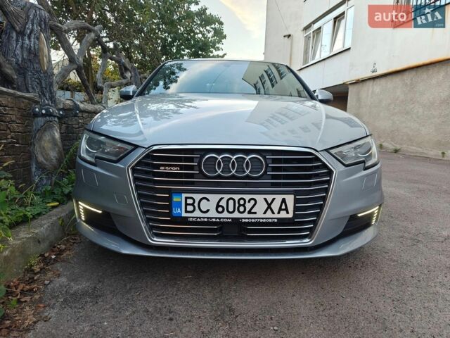Сірий Ауді A3 Sportback, об'ємом двигуна 1.4 л та пробігом 172 тис. км за 15400 $, фото 1 на Automoto.ua