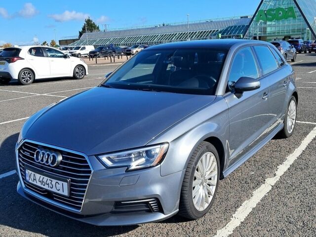 Сірий Ауді A3 Sportback, об'ємом двигуна 1.4 л та пробігом 147 тис. км за 17200 $, фото 1 на Automoto.ua