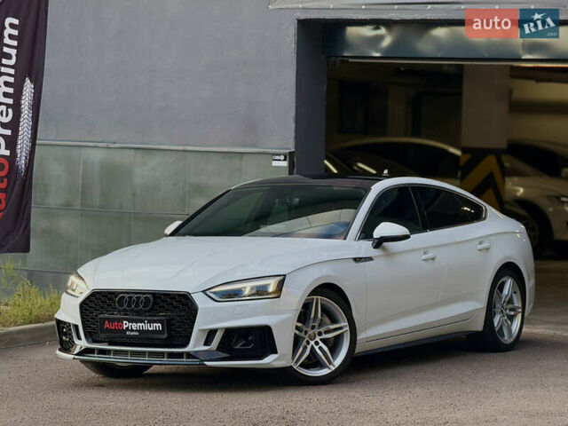 Белый Ауди A5 Sportback, объемом двигателя 2 л и пробегом 42 тыс. км за 28000 $, фото 1 на Automoto.ua