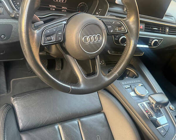 Белый Ауди A5 Sportback, объемом двигателя 2 л и пробегом 160 тыс. км за 26000 $, фото 1 на Automoto.ua