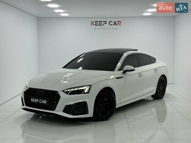 Білий Ауді A5 Sportback, об'ємом двигуна 2 л та пробігом 102 тис. км за 28900 $, фото 1 на Automoto.ua