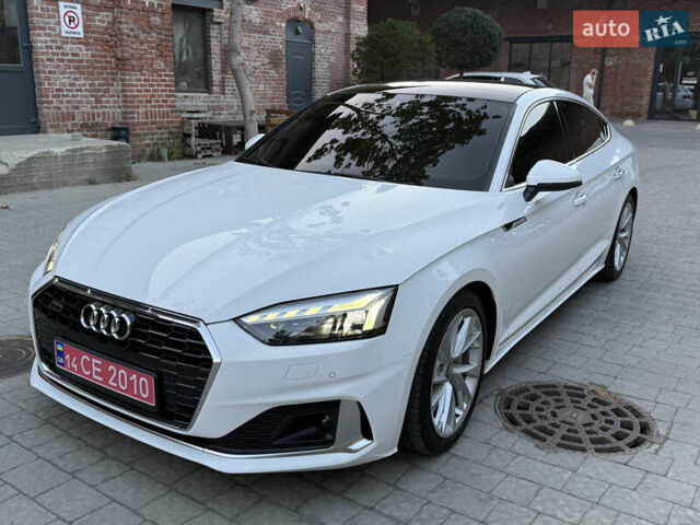 Белый Ауди A5 Sportback, объемом двигателя 2 л и пробегом 118 тыс. км за 26500 $, фото 1 на Automoto.ua