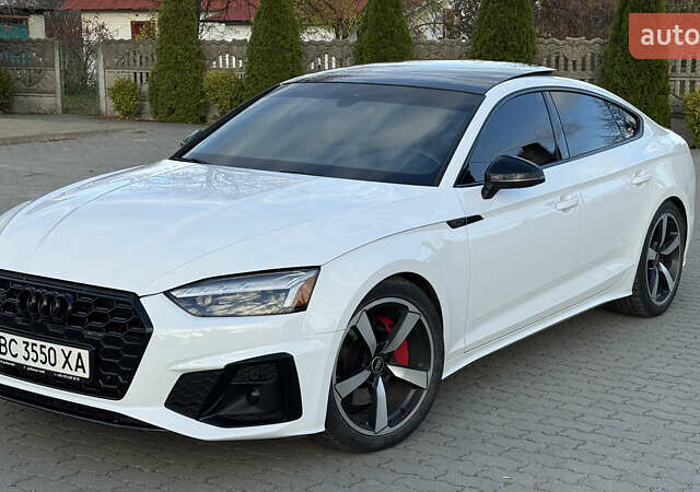 Белый Ауди A5 Sportback, объемом двигателя 2 л и пробегом 85 тыс. км за 37990 $, фото 1 на Automoto.ua