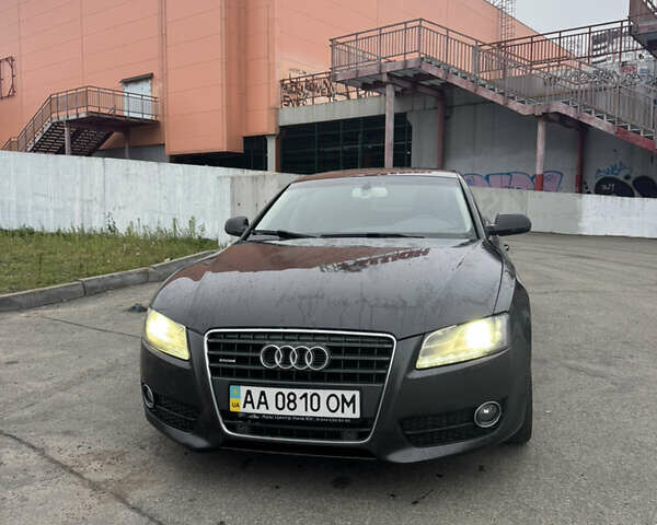 Коричневый Ауди A5 Sportback, объемом двигателя 2 л и пробегом 150 тыс. км за 13000 $, фото 1 на Automoto.ua
