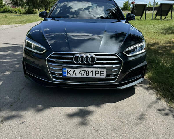Серый Ауди A5 Sportback, объемом двигателя 2 л и пробегом 116 тыс. км за 27500 $, фото 1 на Automoto.ua