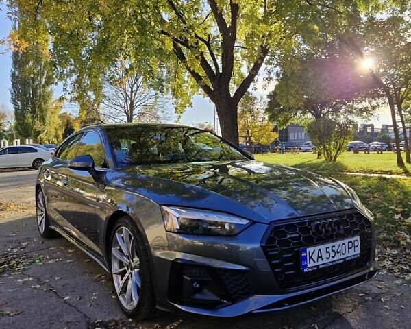 Серый Ауди A5 Sportback, объемом двигателя 1.98 л и пробегом 12 тыс. км за 39000 $, фото 1 на Automoto.ua