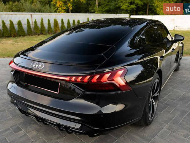 Черный Ауди e-tron GT, объемом двигателя 0 л и пробегом 65 тыс. км за 54500 $, фото 1 на Automoto.ua