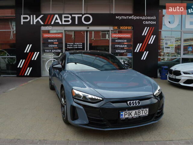 Сірий Ауді e-tron GT, об'ємом двигуна 0 л та пробігом 34 тис. км за 51900 $, фото 1 на Automoto.ua