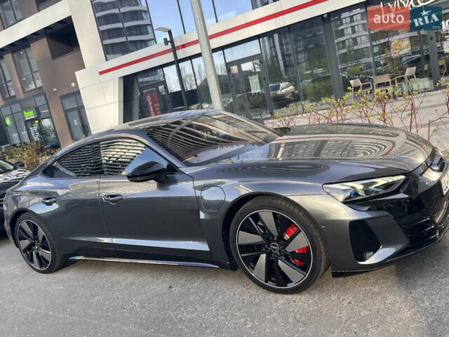 Серый Ауди e-tron GT, объемом двигателя 0 л и пробегом 40 тыс. км за 64000 $, фото 1 на Automoto.ua
