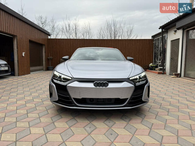 Серый Ауди e-tron GT, объемом двигателя 0 л и пробегом 4 тыс. км за 58900 $, фото 1 на Automoto.ua