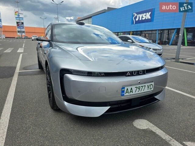 Серый Ауди E5 Sportback, объемом двигателя 0 л и пробегом 2 тыс. км за 45900 $, фото 1 на Automoto.ua