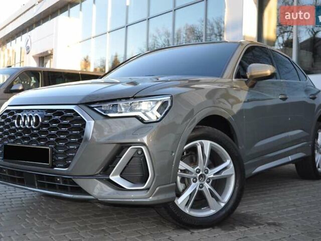 Сірий Ауді Q3 Sportback, об'ємом двигуна 1.97 л та пробігом 48 тис. км за 36990 $, фото 1 на Automoto.ua