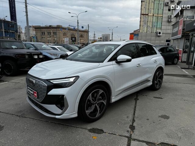 Ауди Q4 e-tron 2023 в Харькове на Automoto.ua Белый Ауди Q4 e-tron, объемом двигателя 0 л и пробегом 9 тыс. км за 31990 $, фото 1 на Automoto.ua