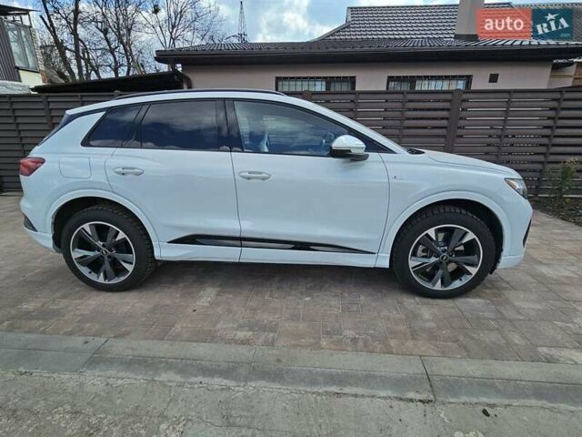Білий Ауді Q4 e-tron, об'ємом двигуна 0 л та пробігом 8 тис. км за 29500 $, фото 1 на Automoto.ua