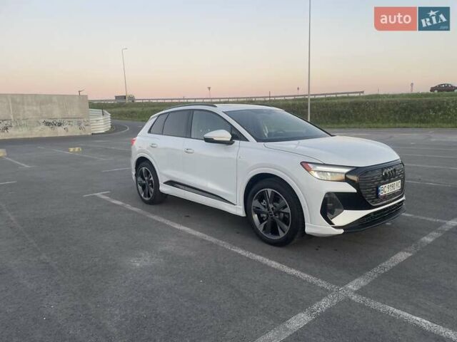 Белый Ауди Q4 e-tron, объемом двигателя 0 л и пробегом 1 тыс. км за 42000 $, фото 1 на Automoto.ua
