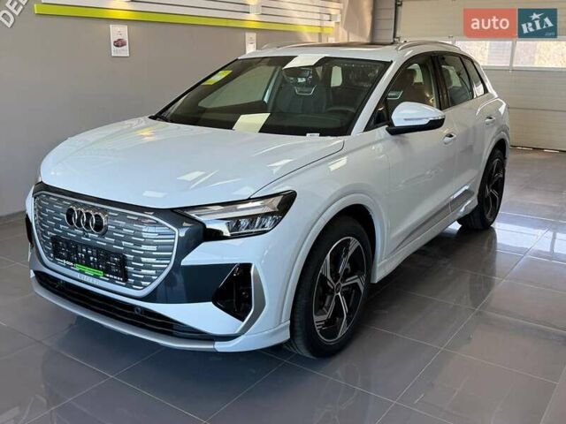 Белый Ауди Q4 e-tron, объемом двигателя 0 л и пробегом 1 тыс. км за 32499 $, фото 1 на Automoto.ua