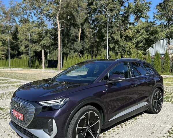 Фиолетовый Ауди Q4 e-tron, объемом двигателя 0 л и пробегом 33 тыс. км за 37500 $, фото 1 на Automoto.ua
