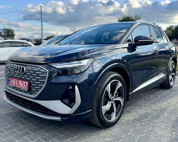 Ауди Q4 e-tron, объемом двигателя 0 л и пробегом 10 тыс. км за 30750 $, фото 1 на Automoto.ua
