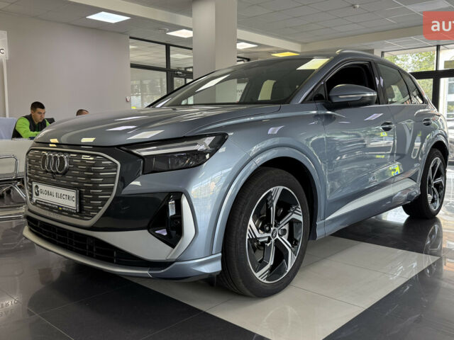 купить новое авто Ауди Q4 e-tron 2024 года от официального дилера Global Electric Ауди фото