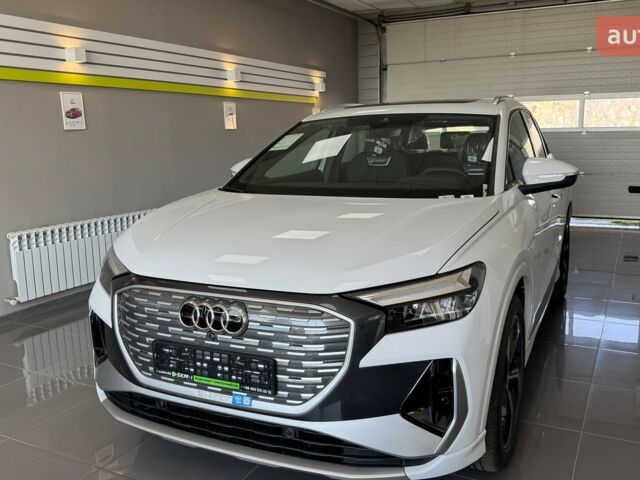 купити нове авто Ауді Q4 e-tron 2025 року від офіційного дилера E-SKM ZOO Ауді фото