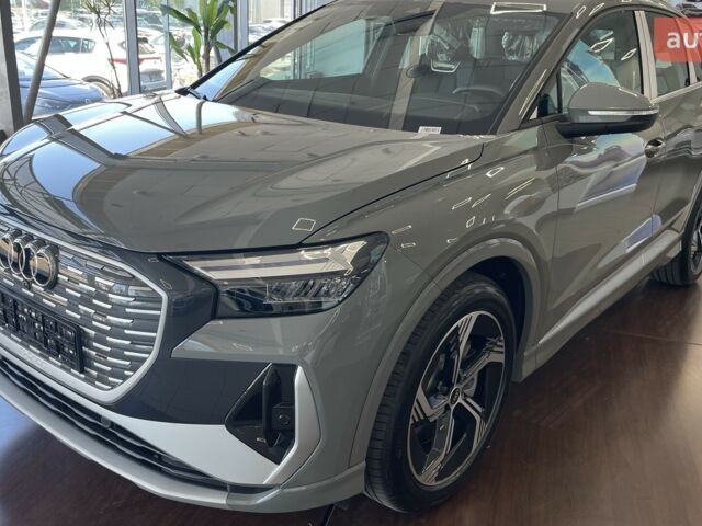 купить новое авто Ауди Q4 e-tron 2025 года от официального дилера VOLT AUTO Ауди фото