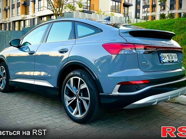 Сірий Ауді Q4 e-tron, об'ємом двигуна 0 л та пробігом 34 тис. км за 39500 $, фото 1 на Automoto.ua