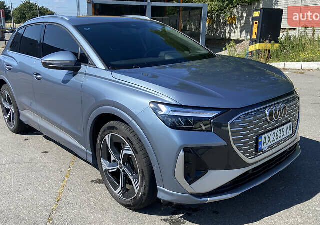 Серый Ауди Q4 e-tron, объемом двигателя 0 л и пробегом 38 тыс. км за 30000 $, фото 1 на Automoto.ua