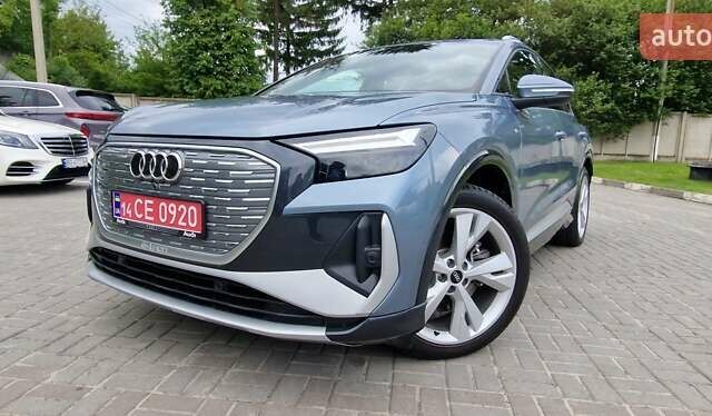 Синий Ауди Q4 e-tron, объемом двигателя 0 л и пробегом 77 тыс. км за 27999 $, фото 1 на Automoto.ua