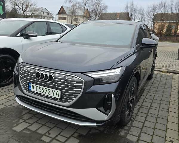 Синій Ауді Q4 e-tron, об'ємом двигуна 0 л та пробігом 2 тис. км за 27500 $, фото 1 на Automoto.ua